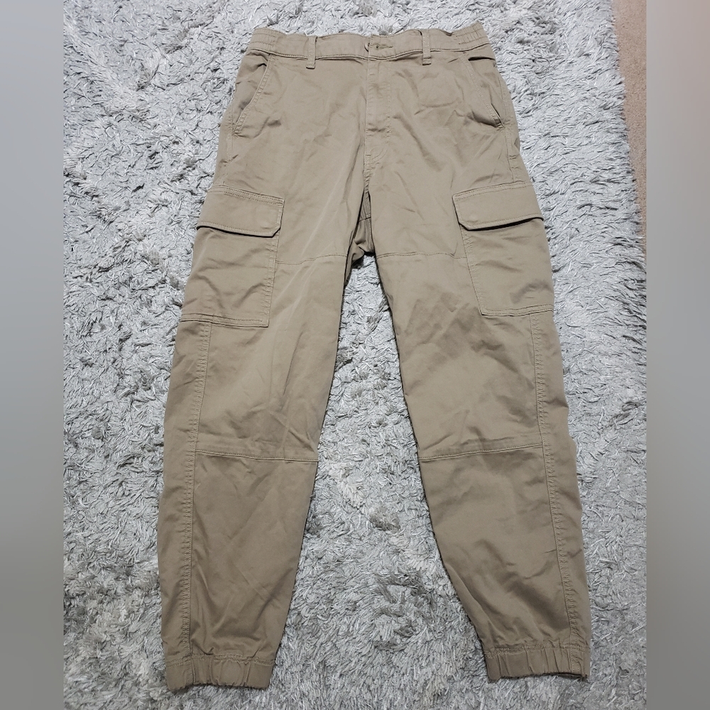 Uniqlo Men’s Cargo Jogger Pants Tan Khaki Medium